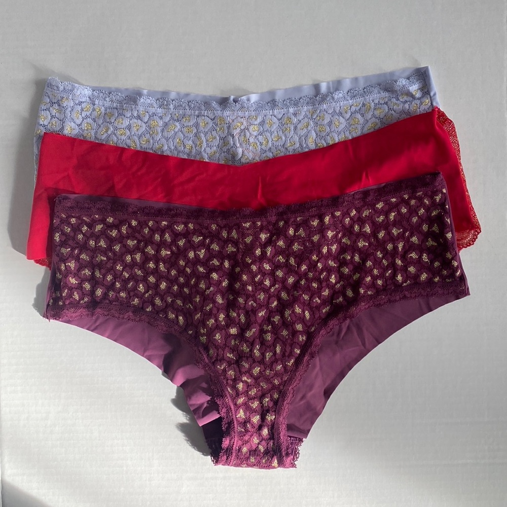 VS cheeky undies